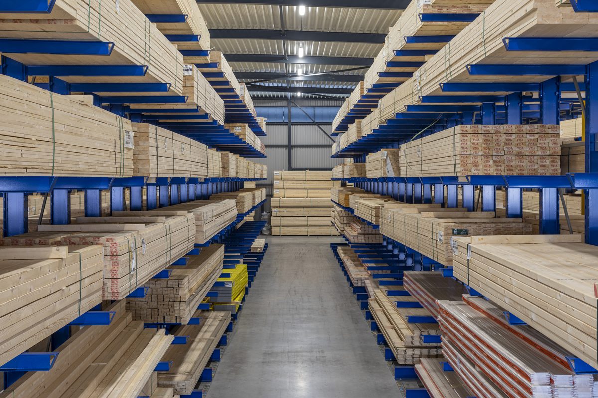 Support bracket racking in a warehouse — Cor Verkolf