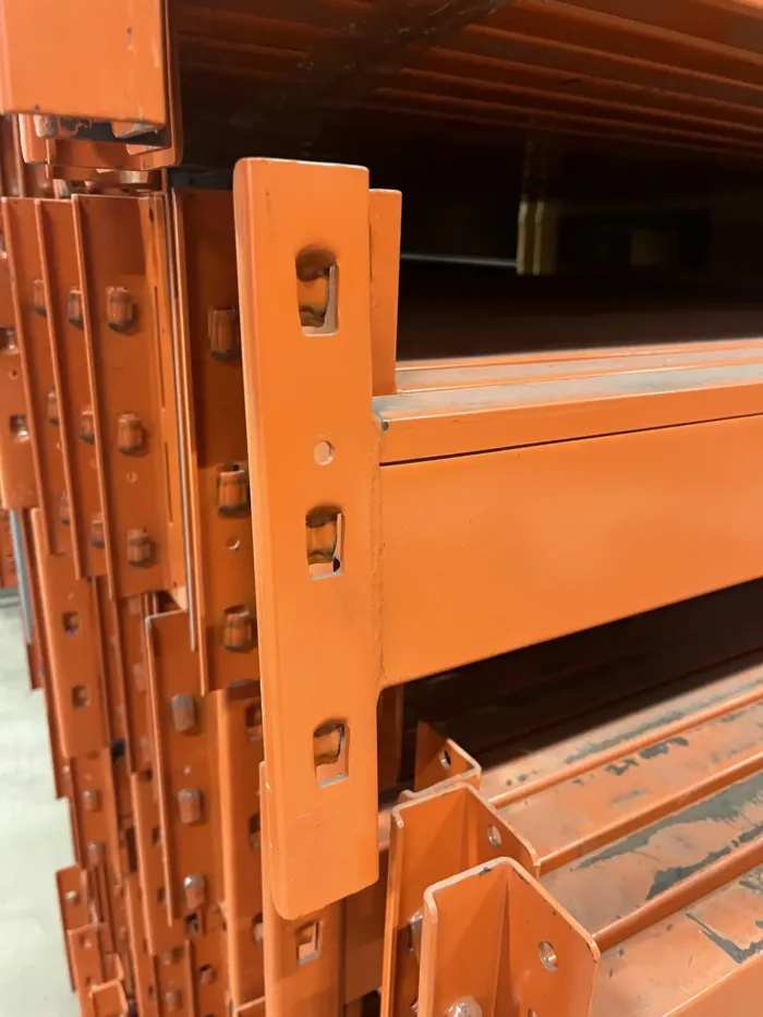 Armes, draagframes 7100 x 900 mm, liggers 2700 mm | Cor Verkolf