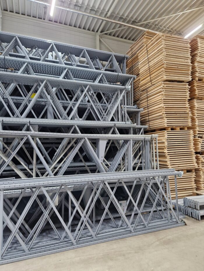 Partij palletstelling gebruikt Nimar 5100x1100x2700 (HxDxL)