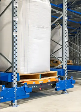 Shuttlestelling voor productie en industrie bij BredaBest